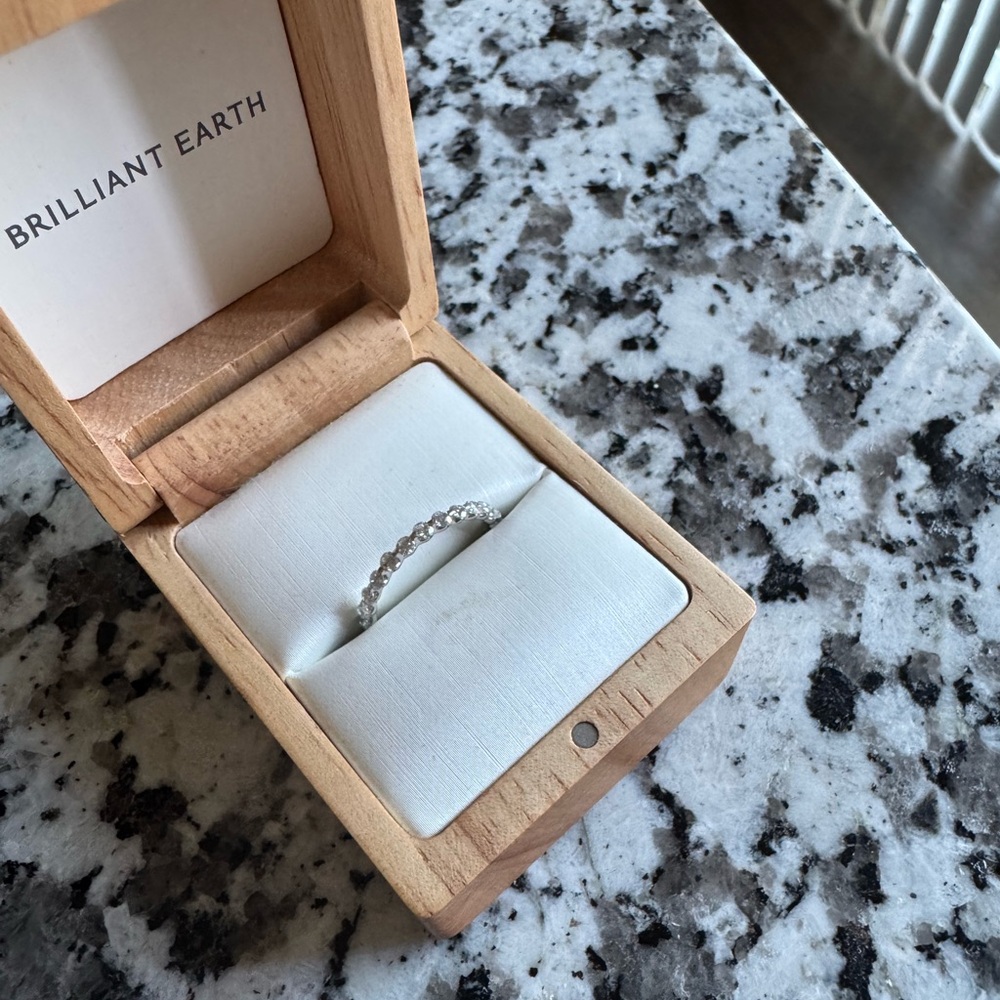 Women’s Diamond Ring
